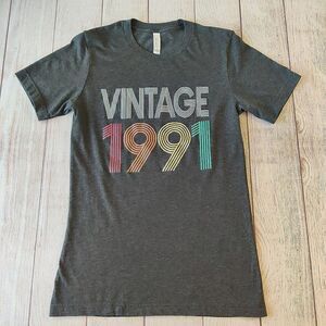 Bella Canvas Vintage 1991 graphic tee shirt sz S